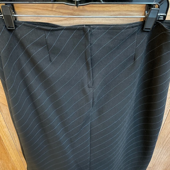 BOGO!!💙A Byer💙 Striped Skirt - Picture 3 of 6